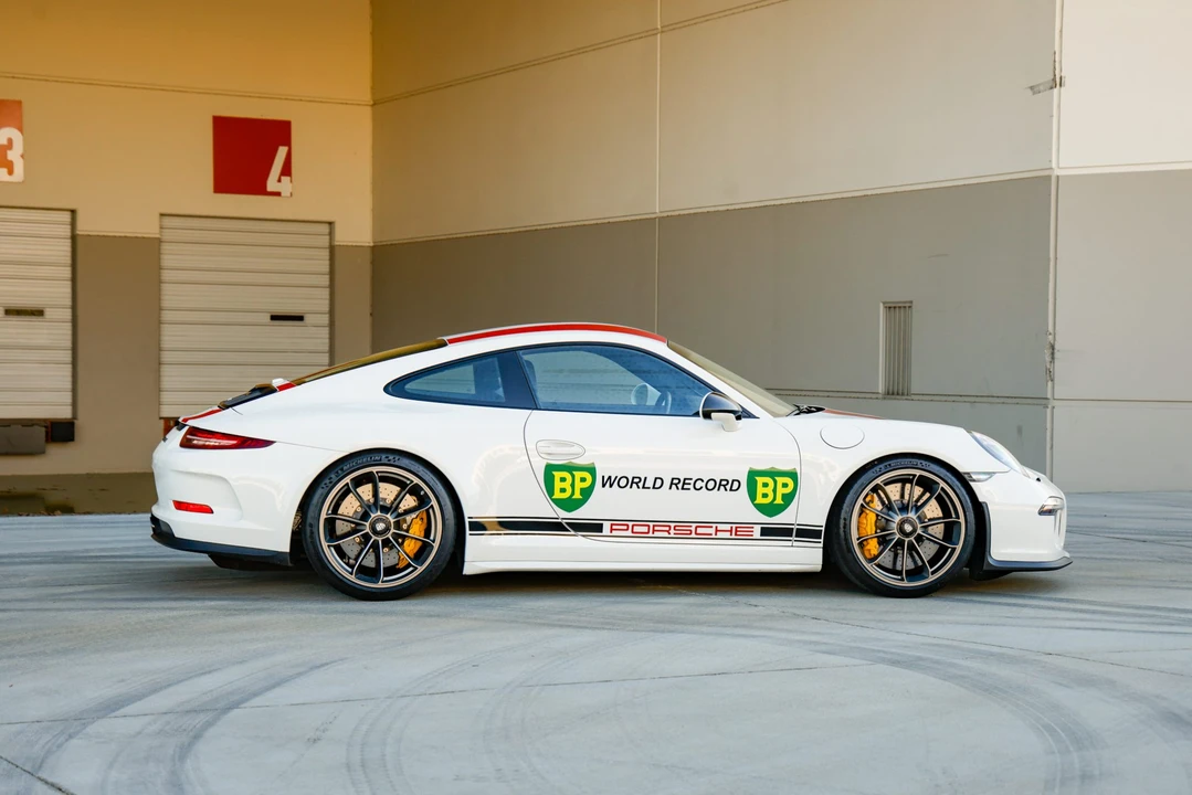 2016 Porsche 991 R - Image 12 of 31
