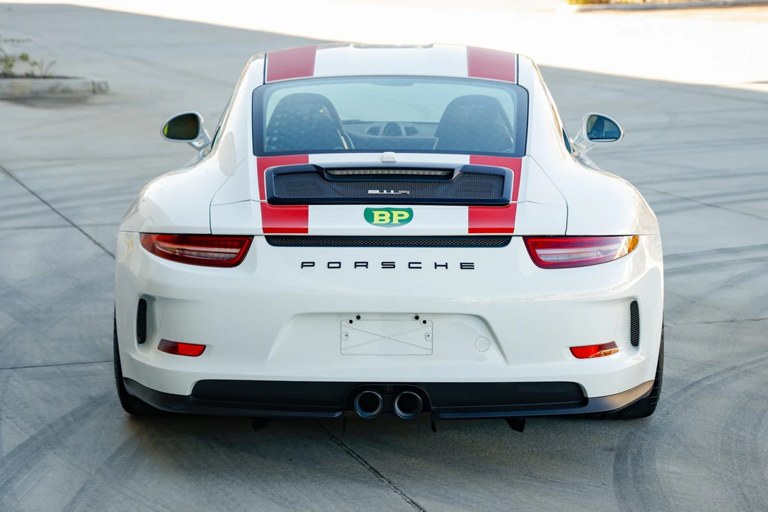 2016 Porsche 991 R - Image 16 of 31