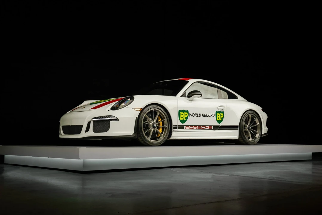 2016 Porsche 991 R - Image 25 of 31