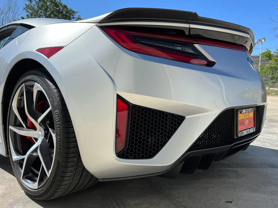 2017 Acura NC1 NSX - Image 15 of 31