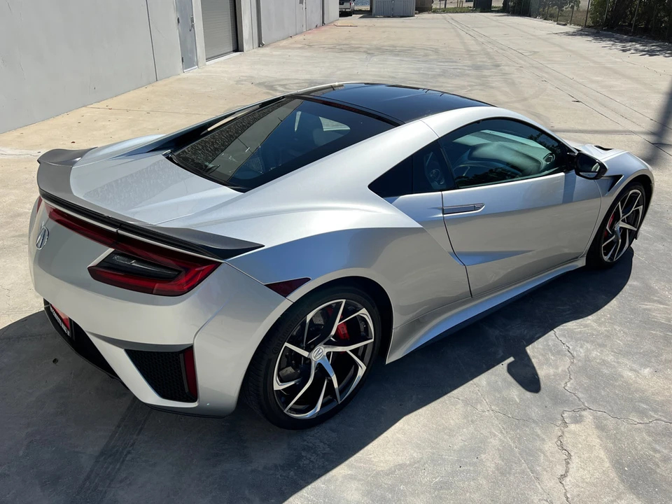 2017 Acura NC1 NSX - Image 9 of 31