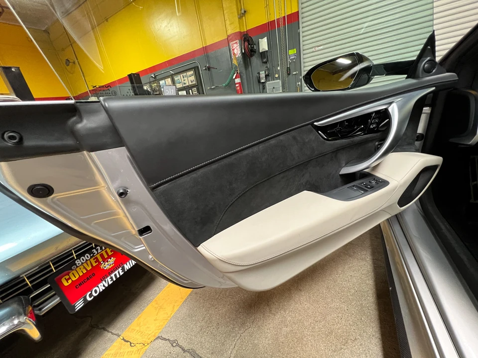 2017 Acura NC1 NSX - Image 26 of 31