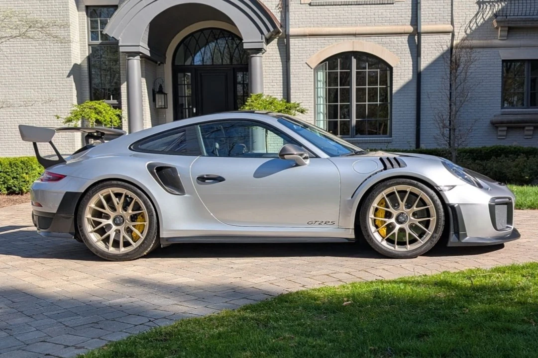 2018 Porsche 991 GT2 RS - Image 25 of 31