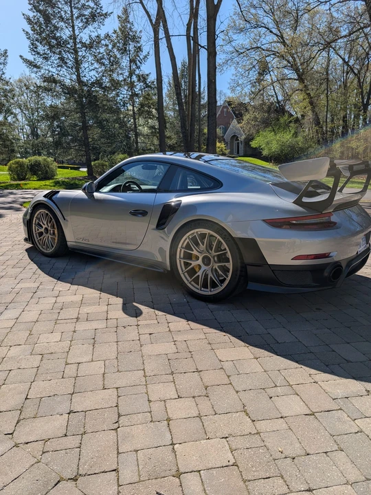 2018 Porsche 991 GT2 RS - Image 17 of 31