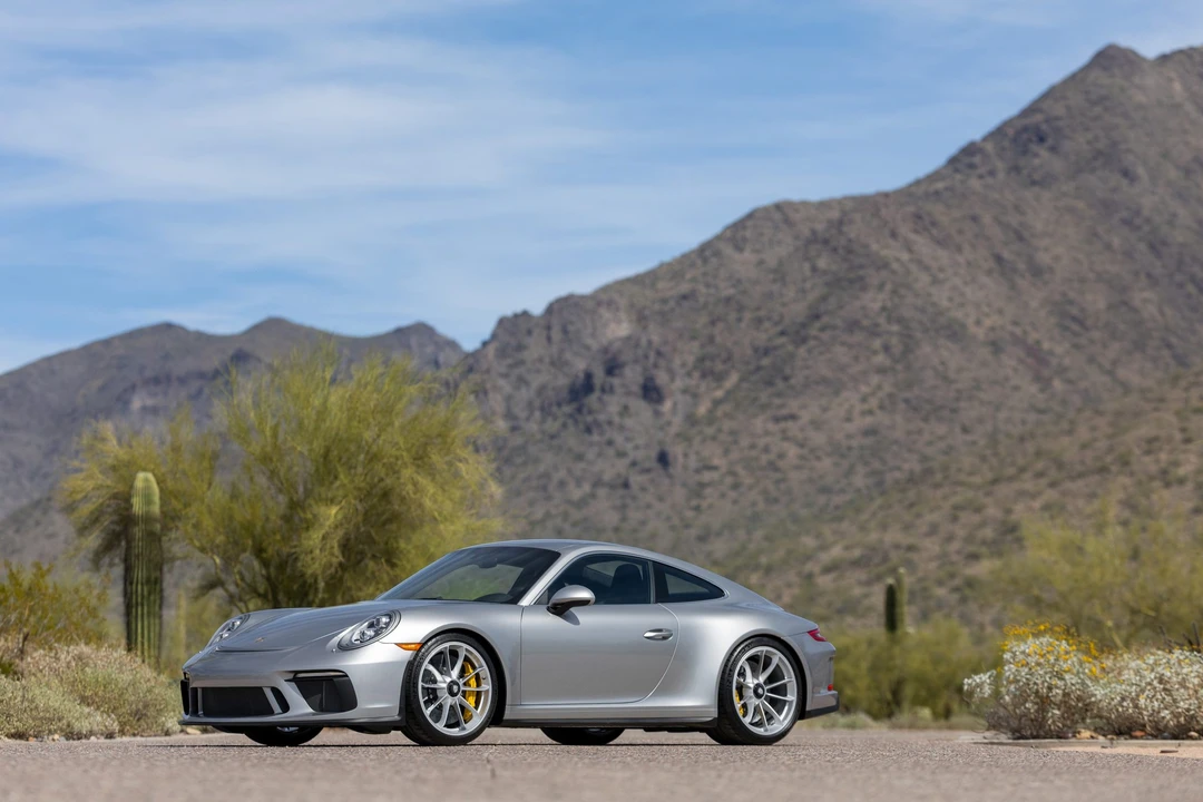2018 Porsche 991 GT3 - Image 4 of 31