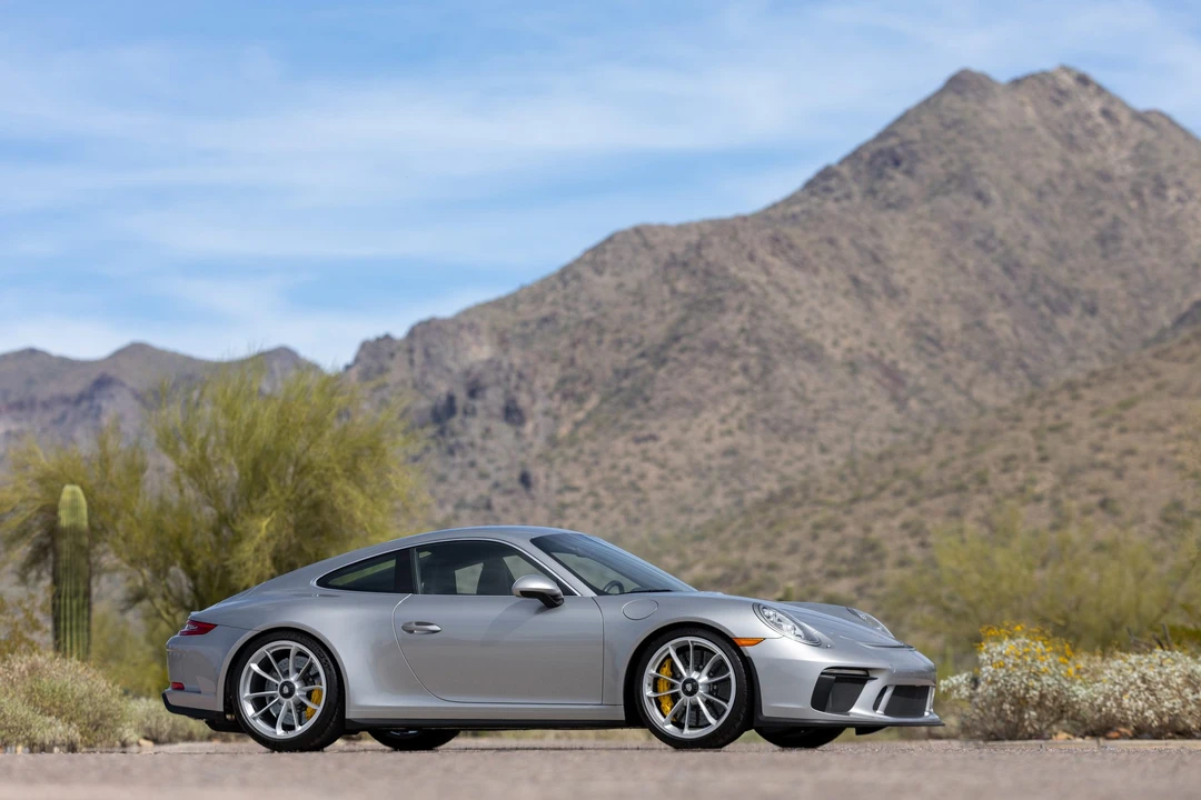 2018 Porsche 991 GT3 - Image 21 of 31