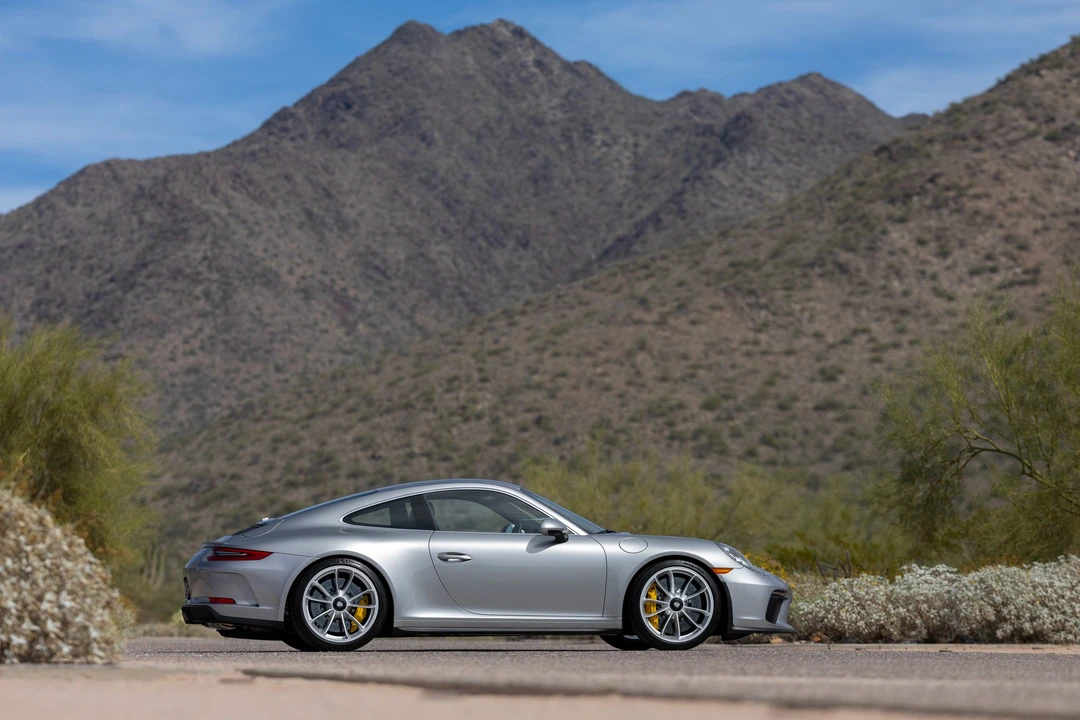 2018 Porsche 991 GT3 - Image 24 of 31