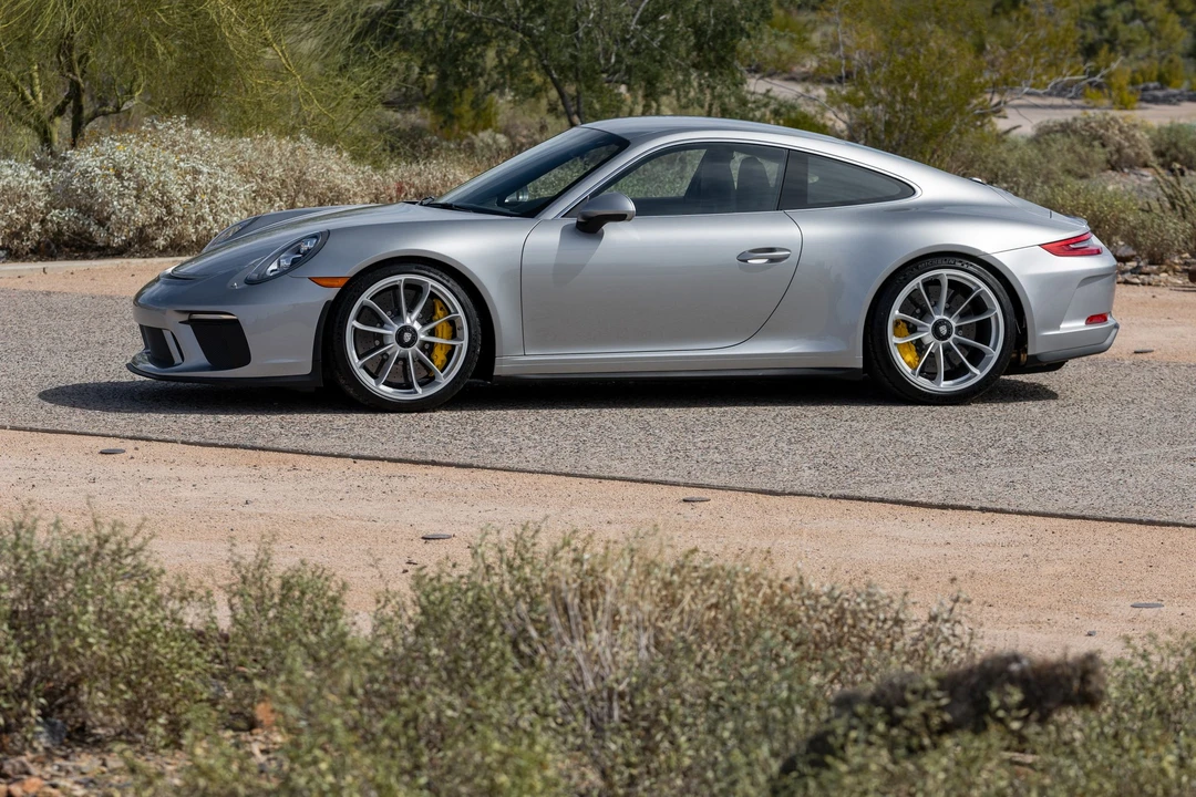 2018 Porsche 991 GT3 - Image 2 of 31