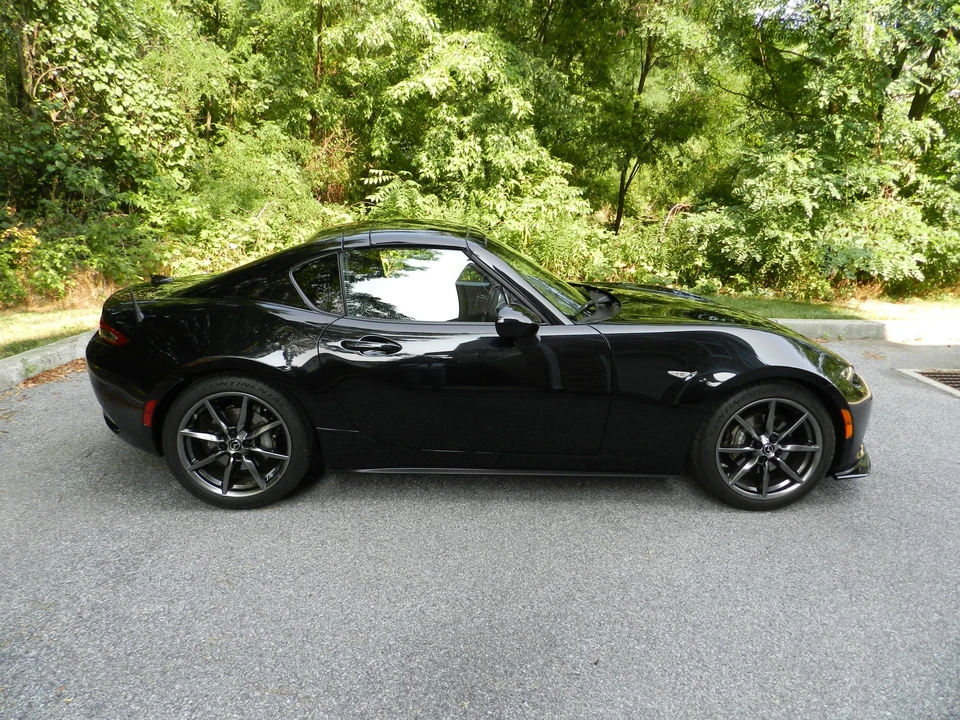 2019 Mazda ND MX-5 Miata - Image 13 of 31