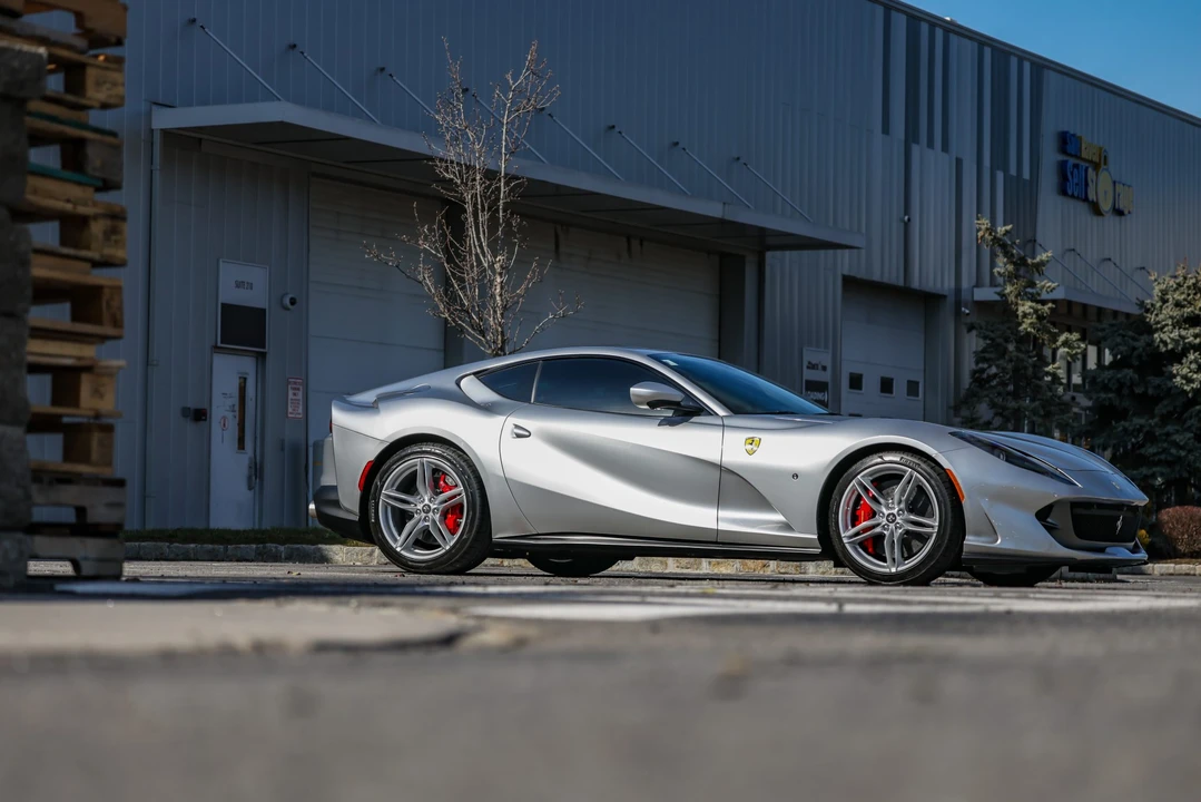 2020 Ferrari 812 Superfast - Image 13 of 31