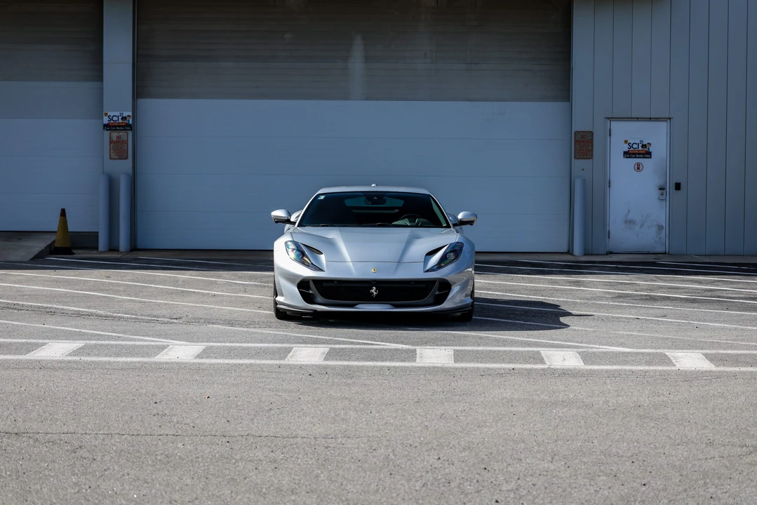 2020 Ferrari 812 Superfast - Image 5 of 31