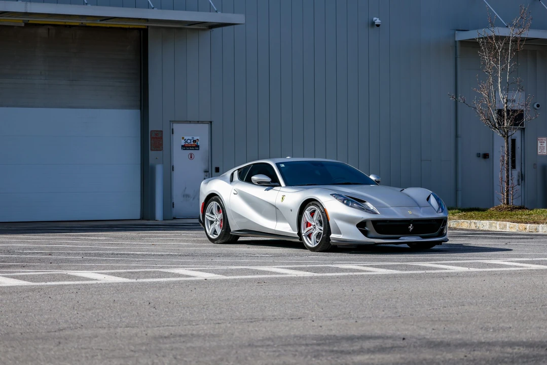 2020 Ferrari 812 Superfast - Image 9 of 31