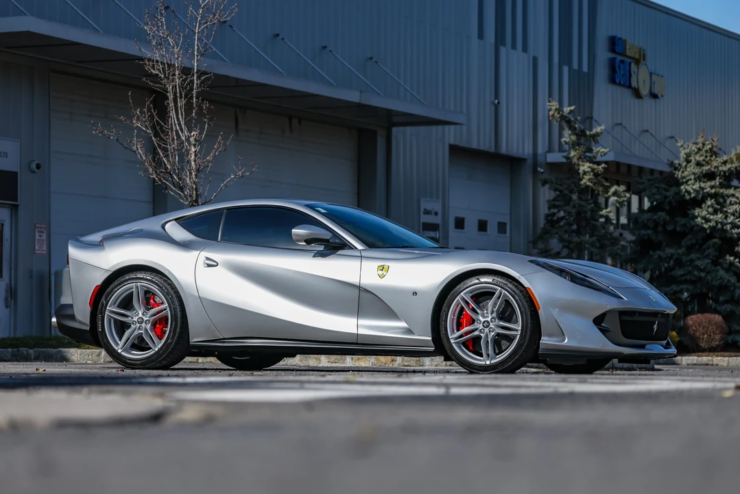 2020 Ferrari 812 Superfast - Image 12 of 31