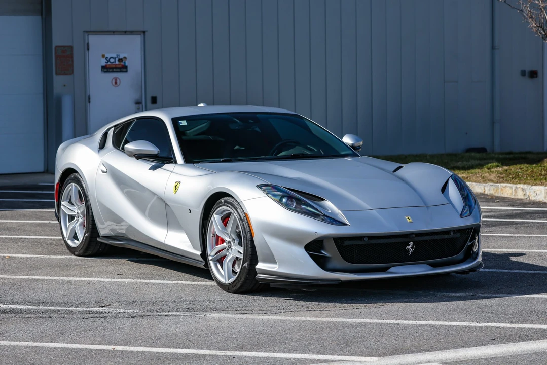 2020 Ferrari 812 Superfast - Image 11 of 31