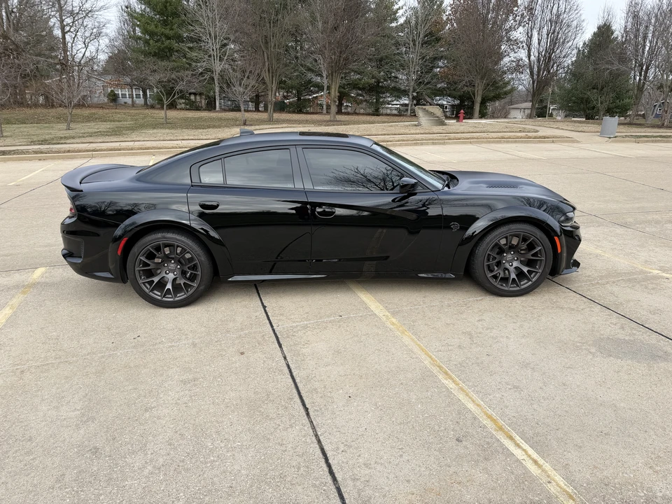 2022 Dodge Charger SRT Hellcat 7th Gen - Image 8 of 31