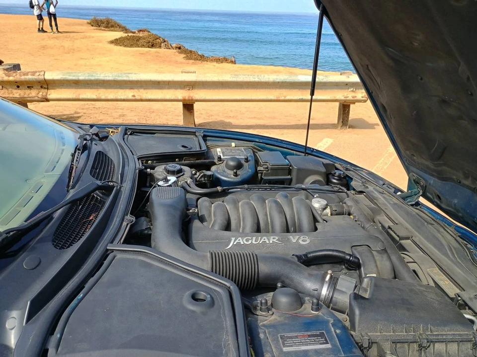 1997 Jaguar X100 XK8 - Image 15 of 17