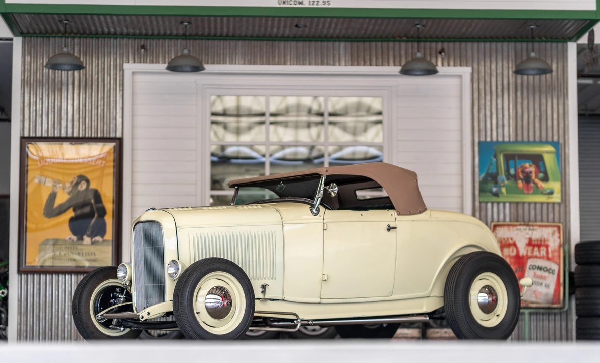 Ford Hot Rod - Image 10 of 31