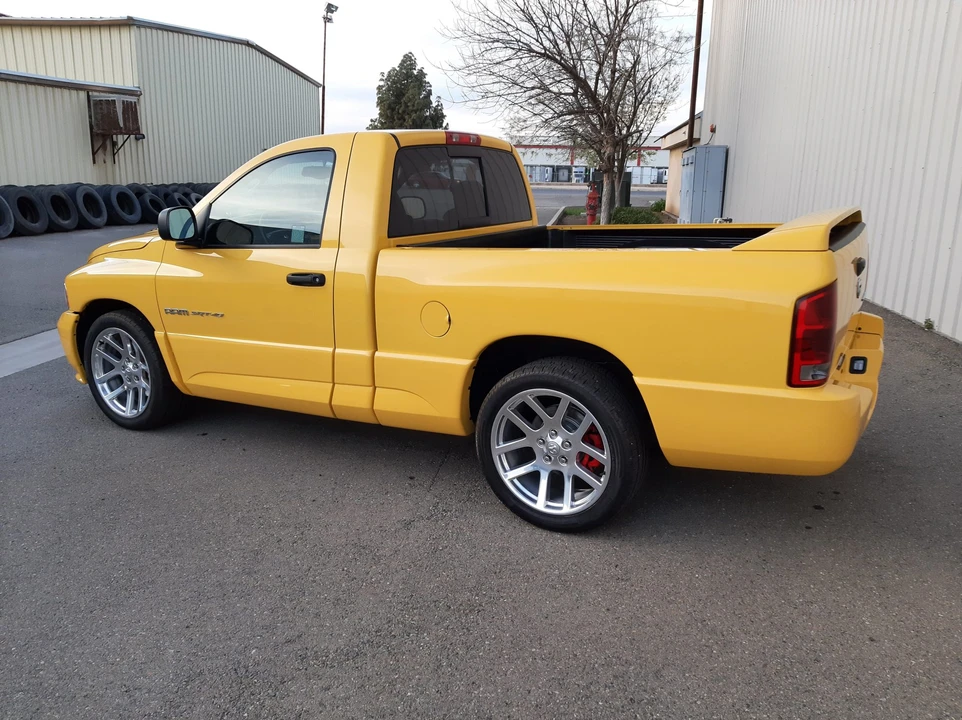 2005 Dodge Ram SRT-10 3rd Gen - Image 16 of 31