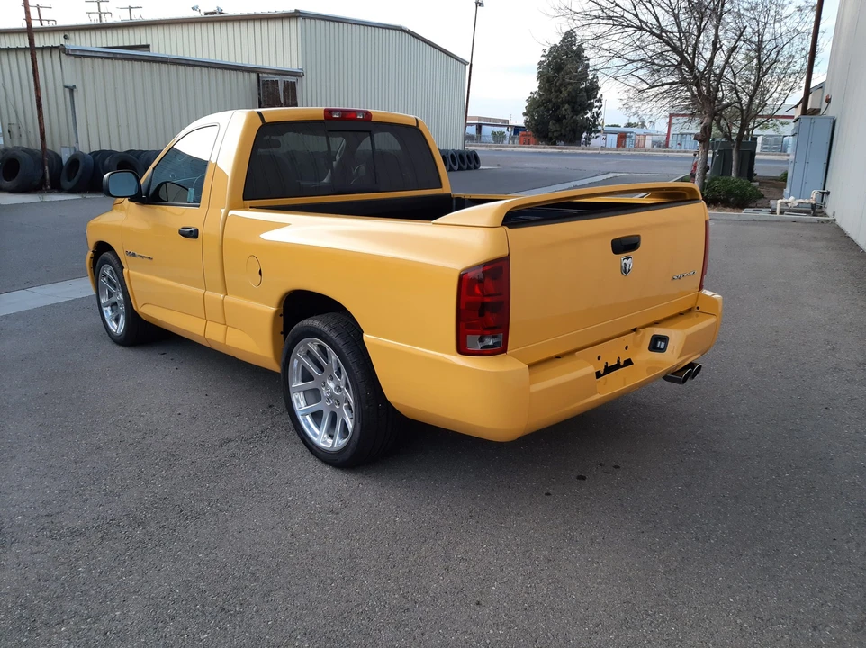 2005 Dodge Ram SRT-10 3rd Gen - Image 17 of 31