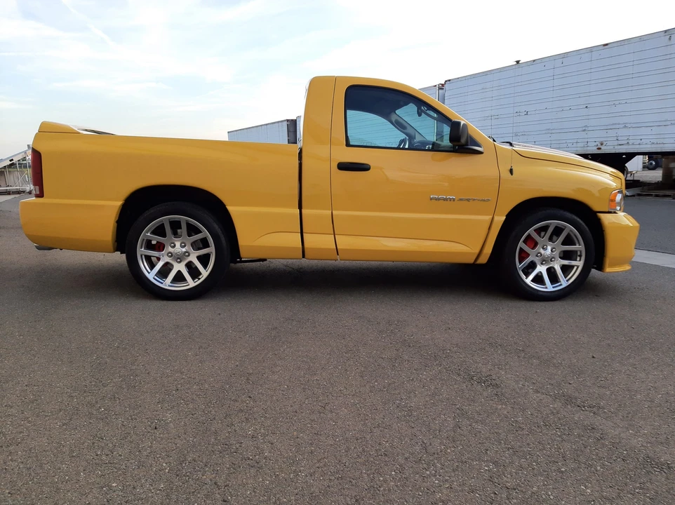 2005 Dodge Ram SRT-10 3rd Gen - Image 28 of 31