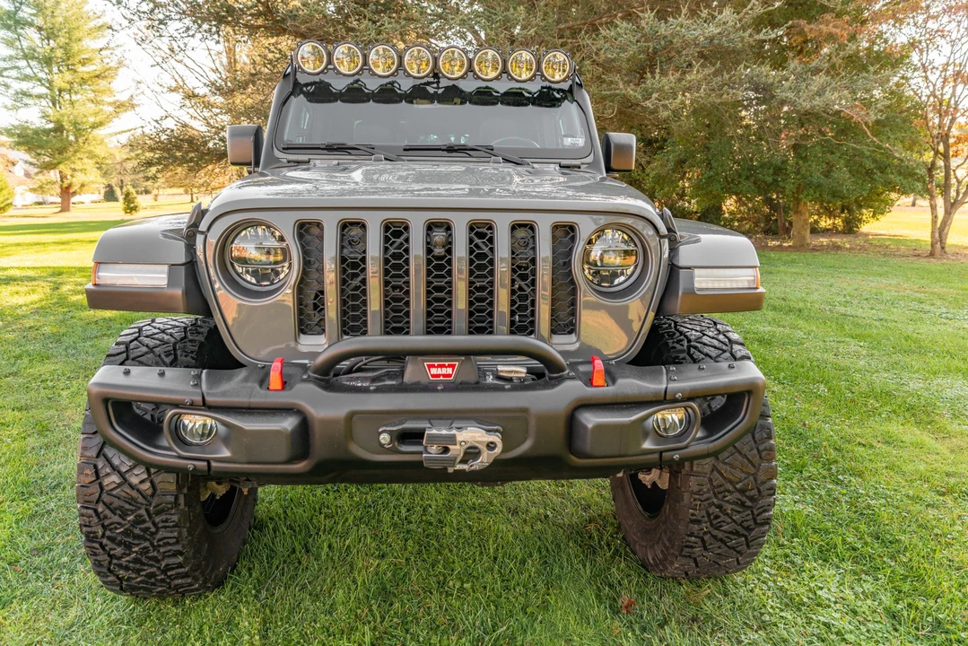 2020 Jeep JT Gladiator - Image 9 of 31