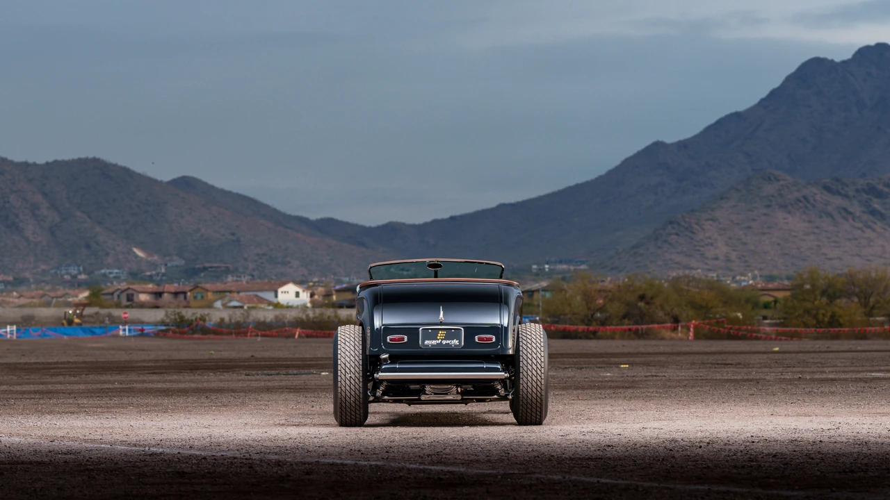 Ford Hot Rod - Image 17 of 31