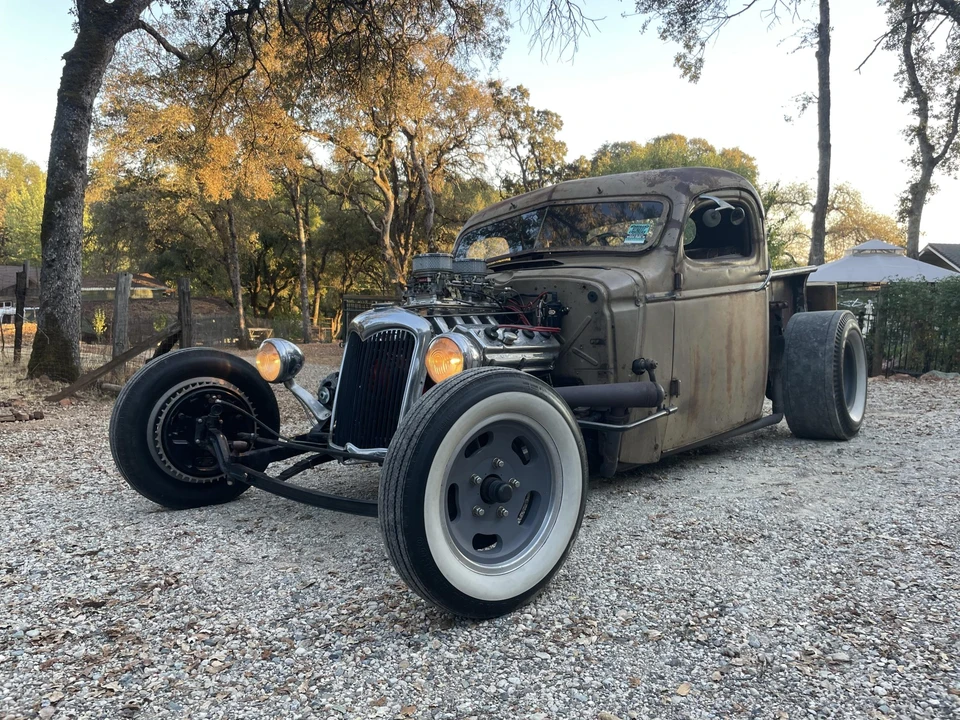 Chevrolet AK Series - Image 2 of 31