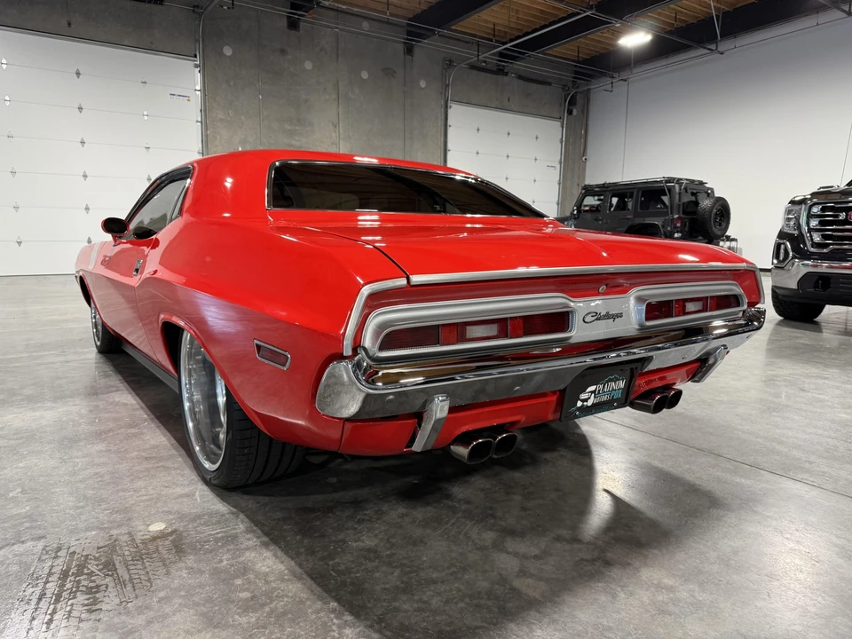 1971 Dodge Challenger Hemi 1st Gen - Image 12 of 31