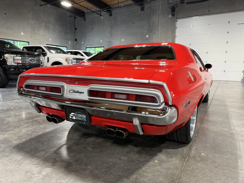 1971 Dodge Challenger Hemi 1st Gen - Image 16 of 31
