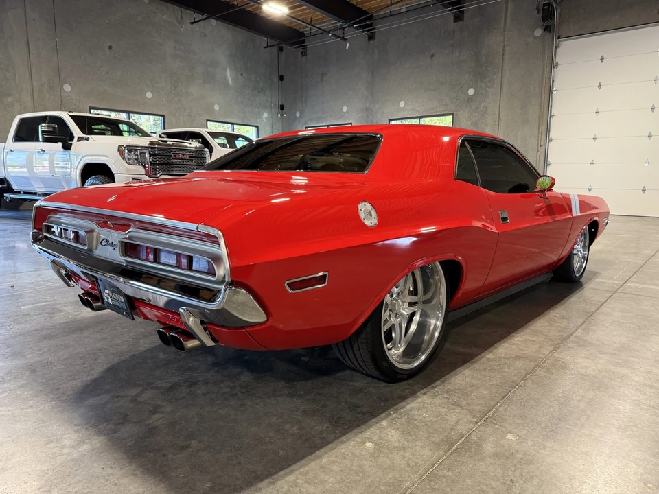 1971 Dodge Challenger Hemi 1st Gen - Image 17 of 31
