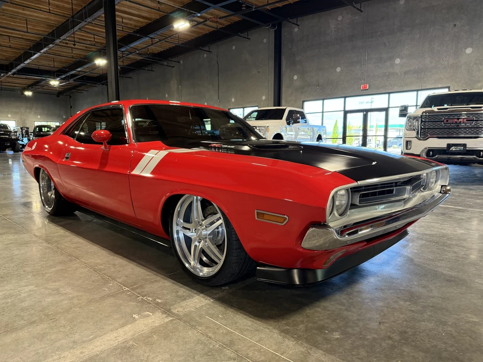 1971 Dodge Challenger Hemi 1st Gen - Image 24 of 31