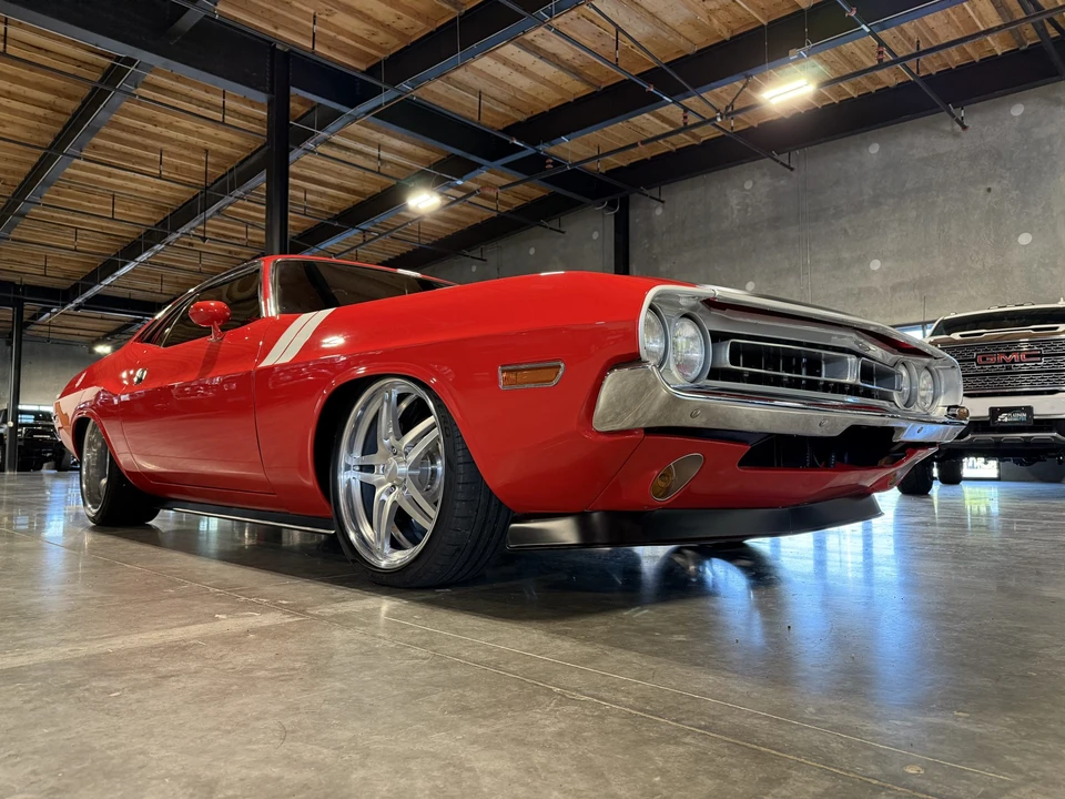 1971 Dodge Challenger Hemi 1st Gen - Image 25 of 31