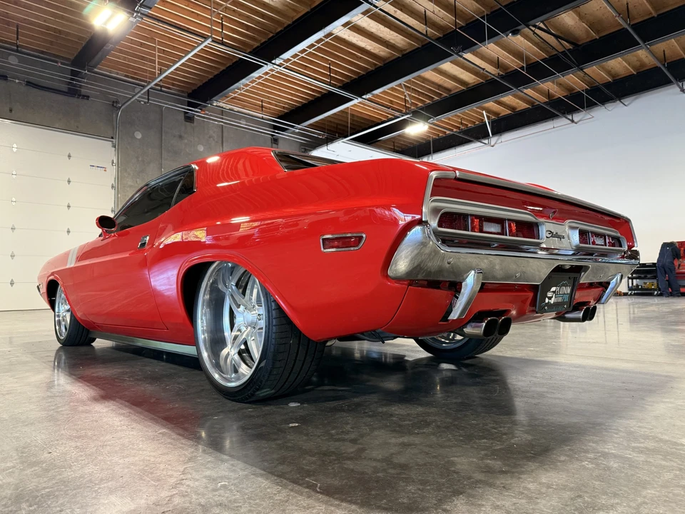 1971 Dodge Challenger Hemi 1st Gen - Image 11 of 31
