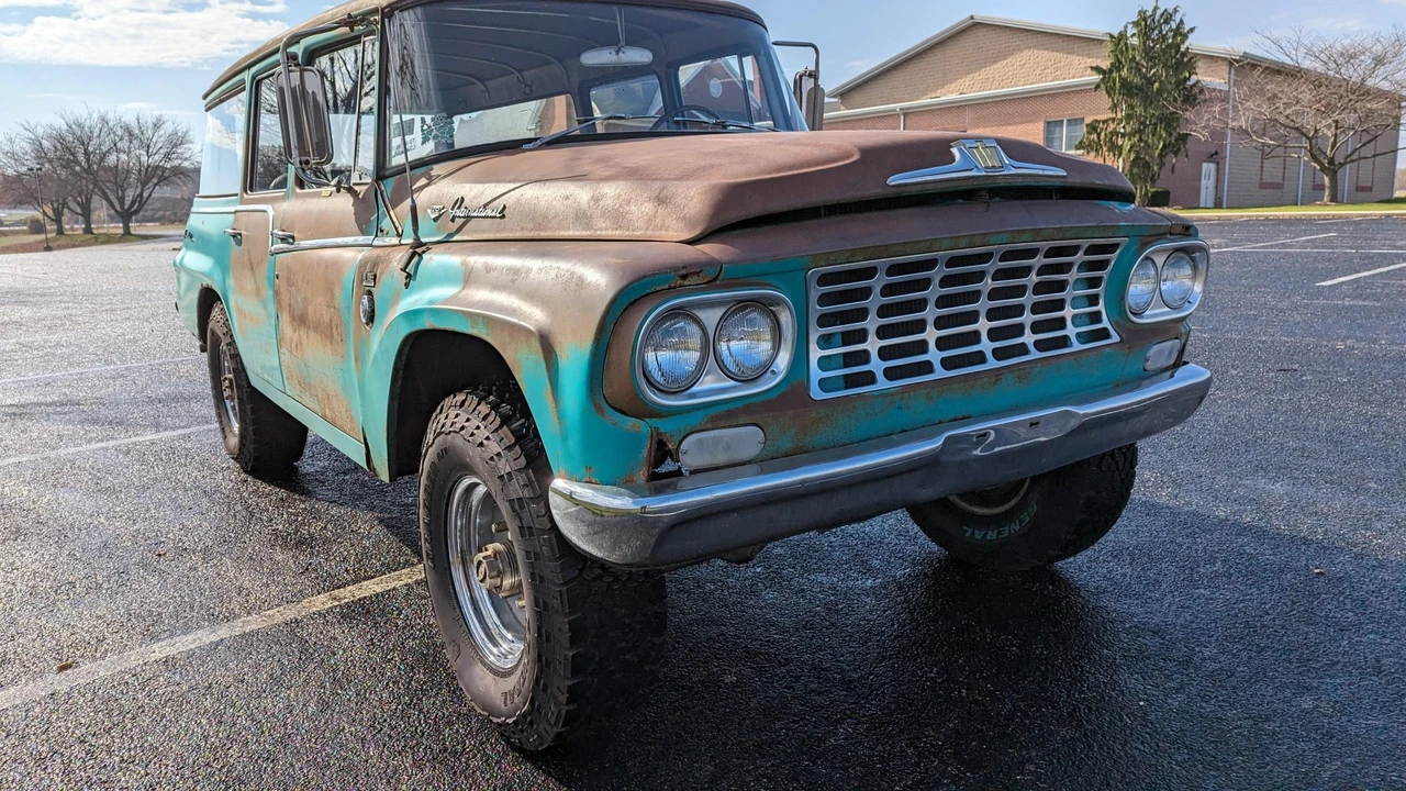 1962 International Harvester Travelall - Image 5 of 31