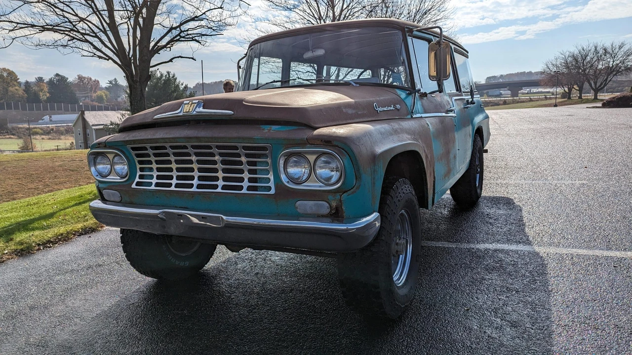 1962 International Harvester Travelall - Image 7 of 31