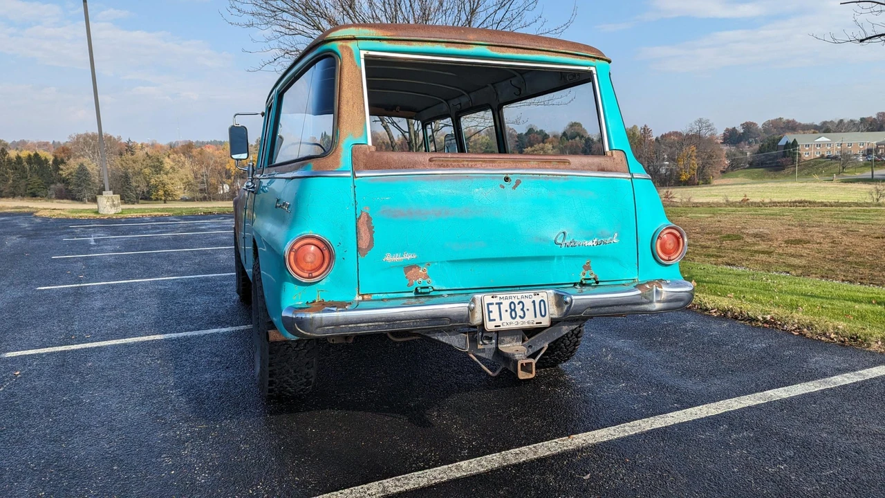 1962 International Harvester Travelall - Image 23 of 31