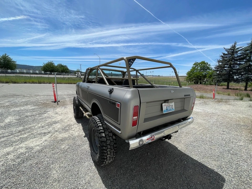 1975 International Harvester Scout - Image 8 of 31