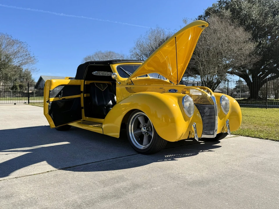 Ford Hot Rod - Image 28 of 31