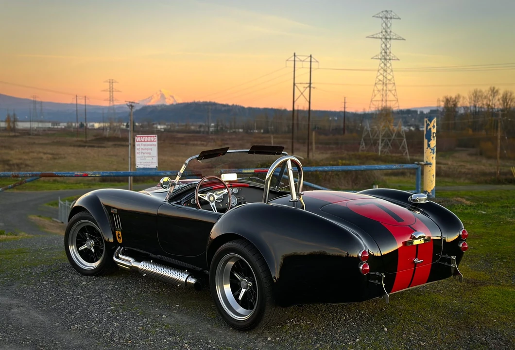 Shelby Cobra Replica - Image 22 of 31