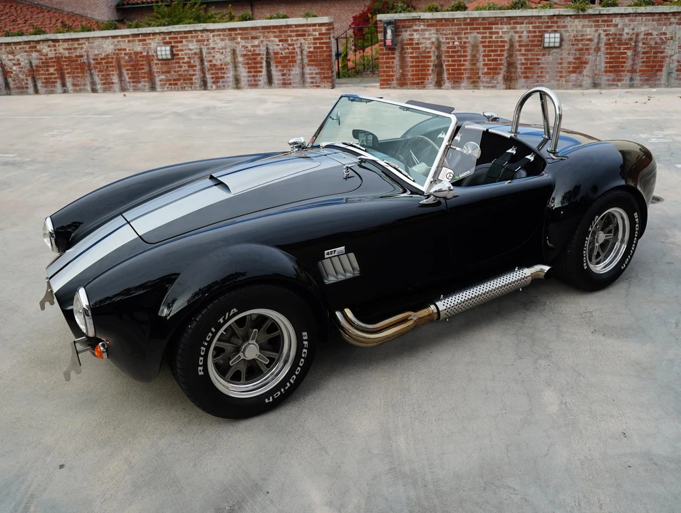 Shelby Cobra Replica - Image 6 of 31