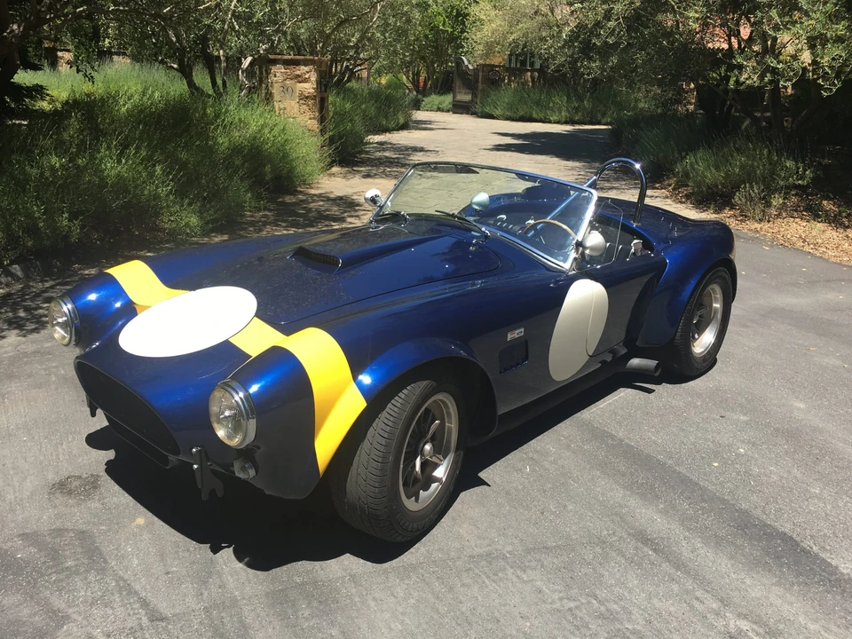 Shelby Cobra Replica - Image 14 of 31