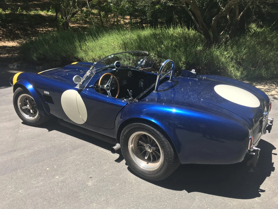 Shelby Cobra Replica - Image 18 of 31