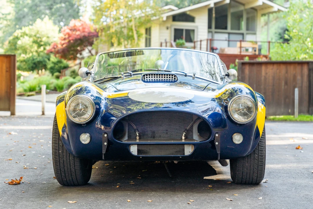 Shelby Cobra Replica - Image 12 of 31