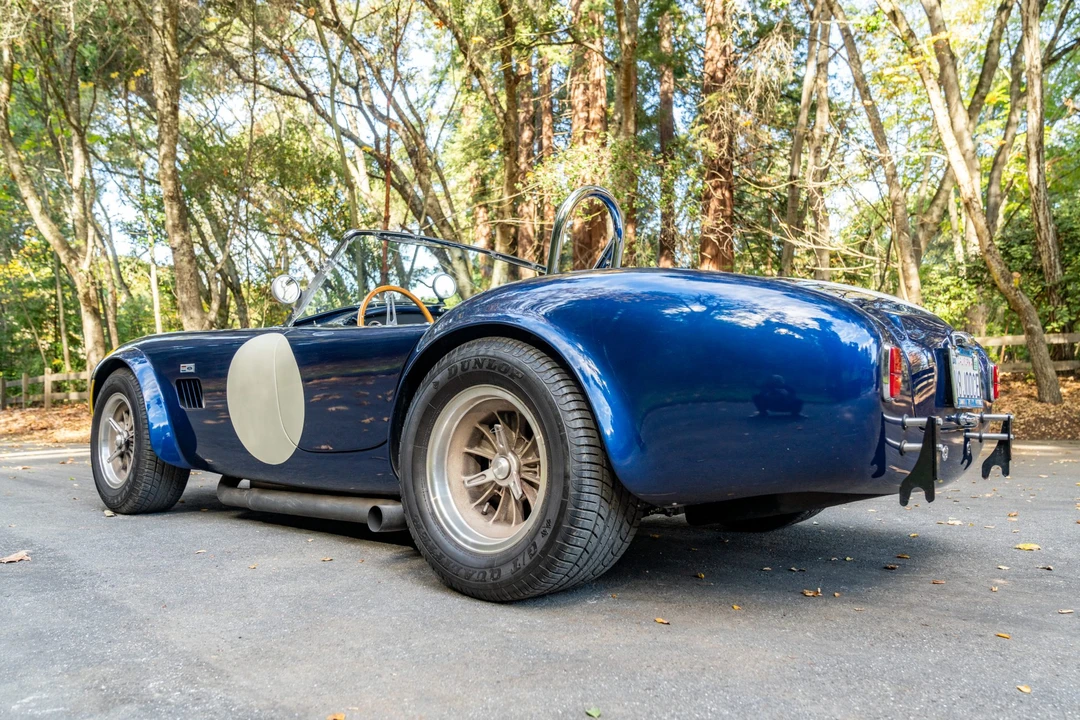 Shelby Cobra Replica - Image 7 of 31