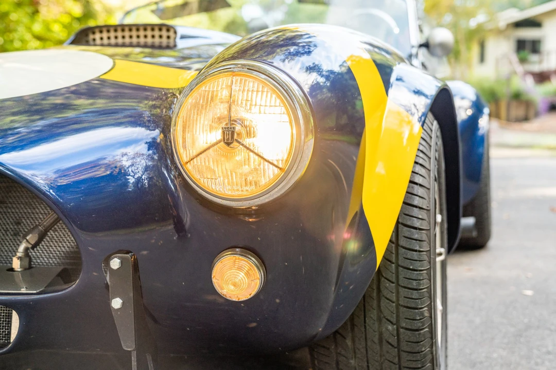 Shelby Cobra Replica - Image 27 of 31
