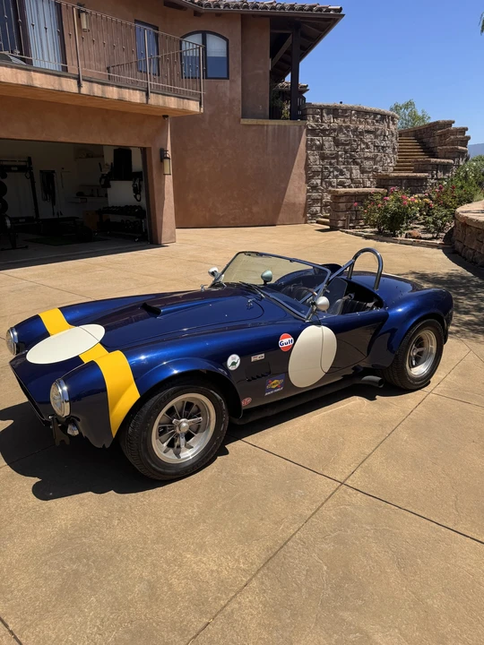 Shelby Cobra Replica - Image 2 of 31