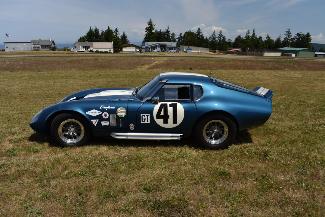 Shelby Daytona Replica - Image 2 of 31