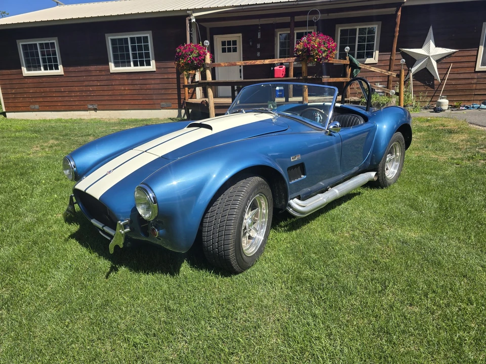 Shelby Cobra Replica - Image 2 of 31