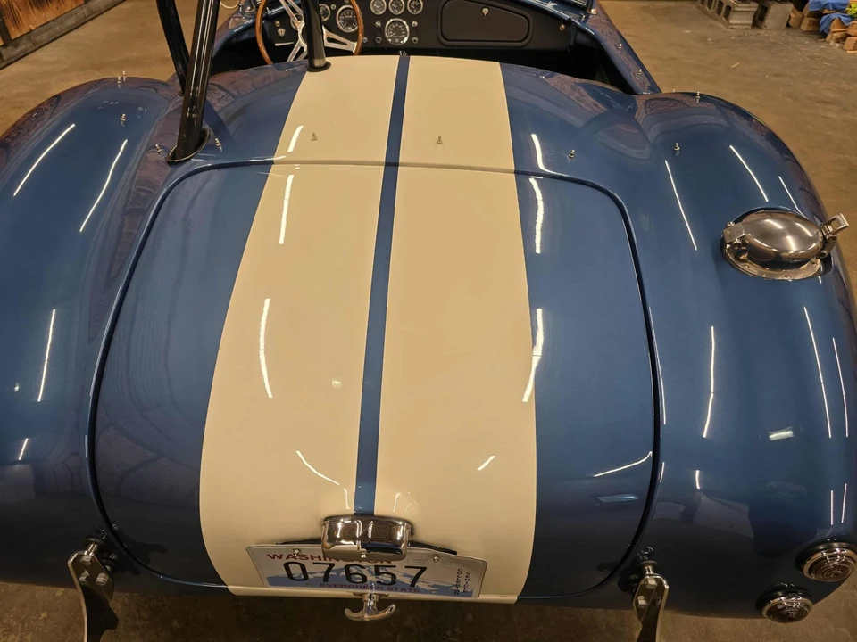 Shelby Cobra Replica - Image 16 of 31