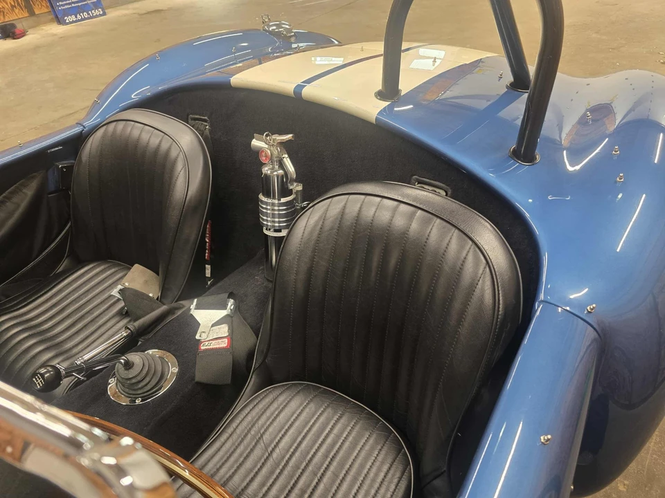 Shelby Cobra Replica - Image 30 of 31
